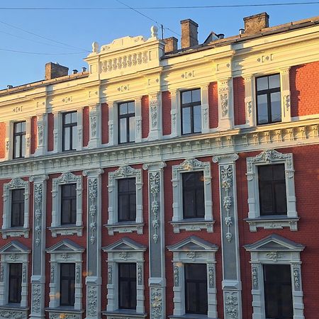 Golden Palms Apartment In The City Centre Riga Buitenkant foto