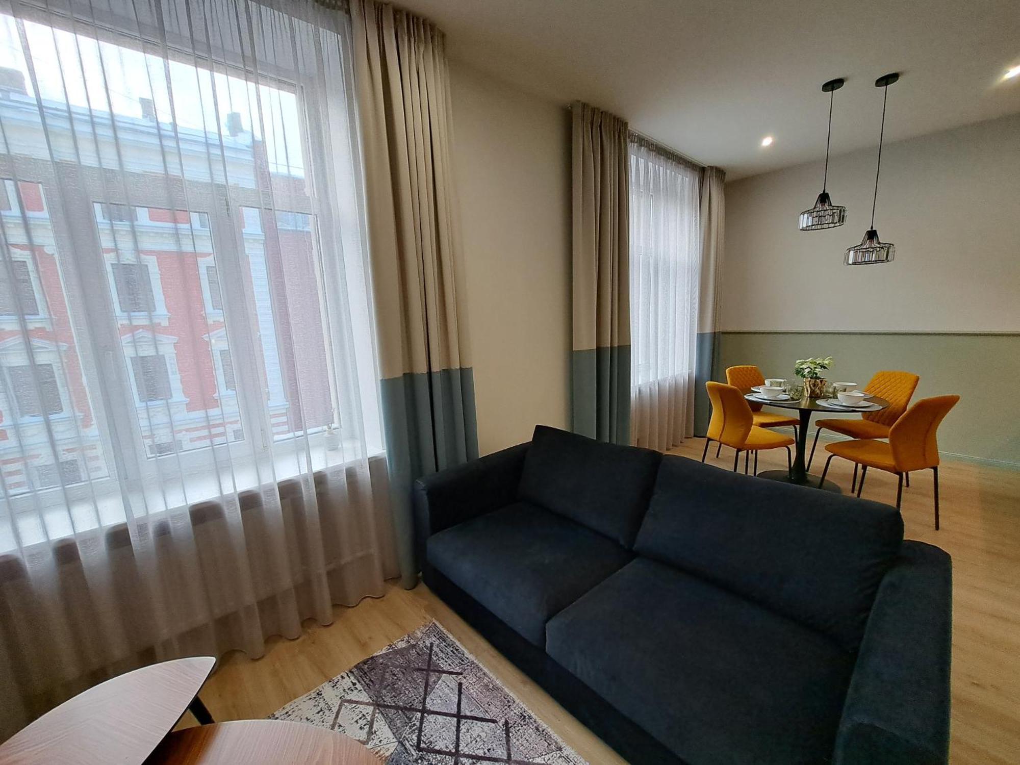 Golden Palms Apartment In The City Centre Riga Buitenkant foto
